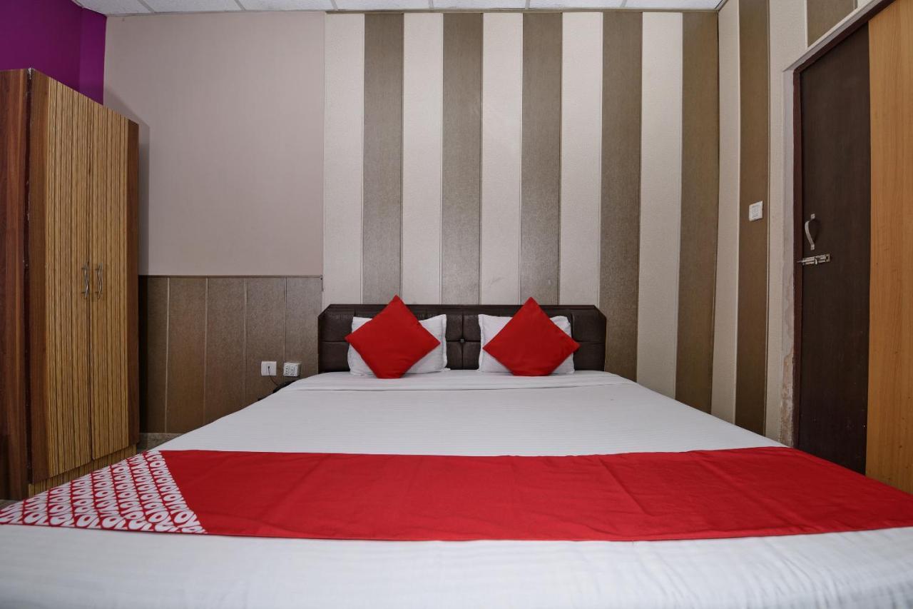 فاراناسي Oyo 3519 Hotel Garden Inn المظهر الخارجي الصورة