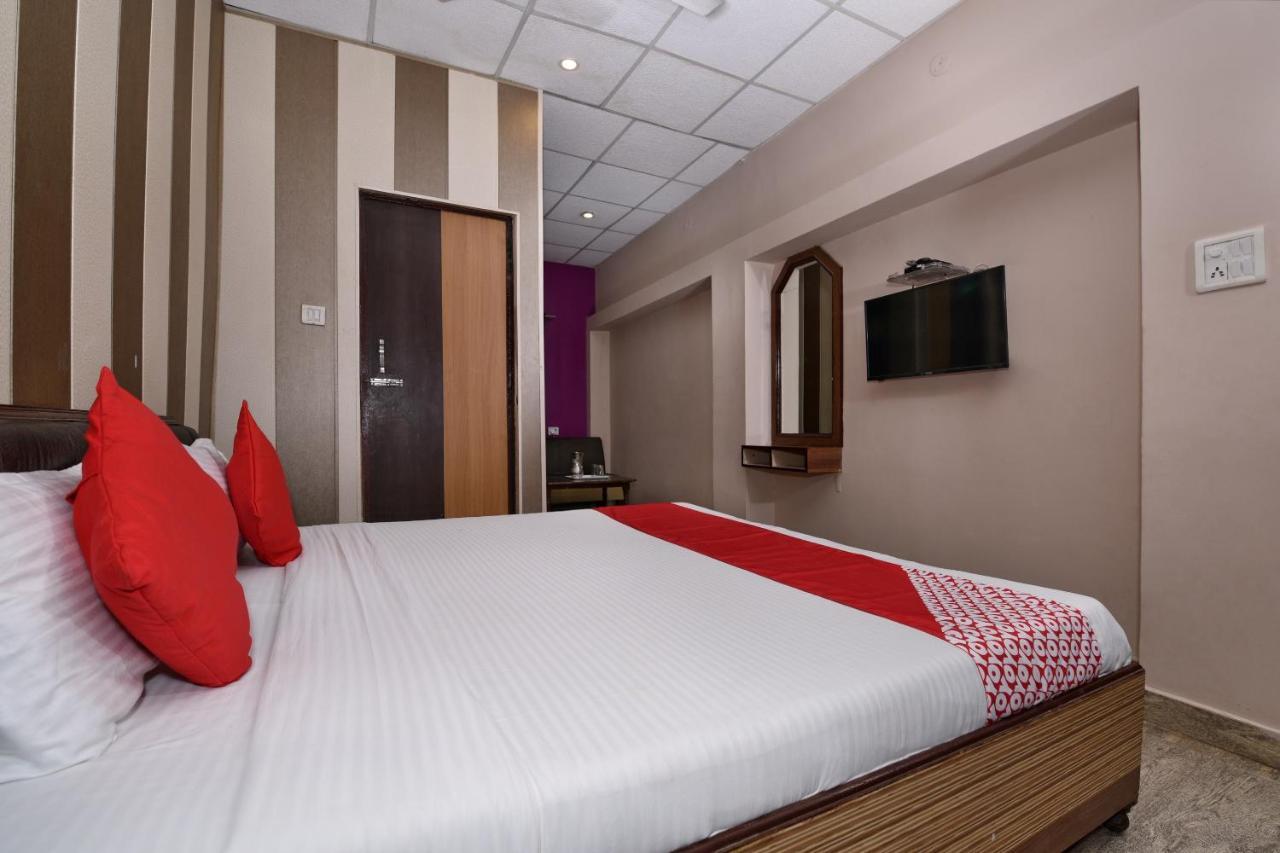 فاراناسي Oyo 3519 Hotel Garden Inn المظهر الخارجي الصورة