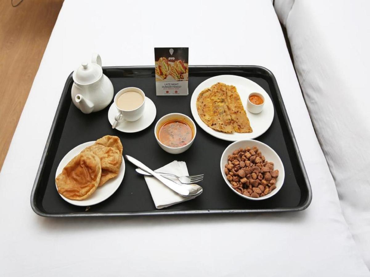 فاراناسي Oyo 3519 Hotel Garden Inn المظهر الخارجي الصورة